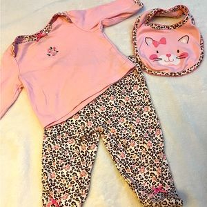 6-9 months 3 pc outfit
